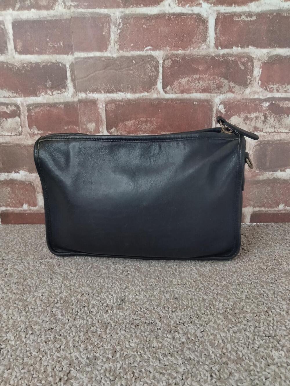 Coach Vintage Companion Crossbody 9300 Leather Shoulder Bag Black Purse - Picture 7 of 9